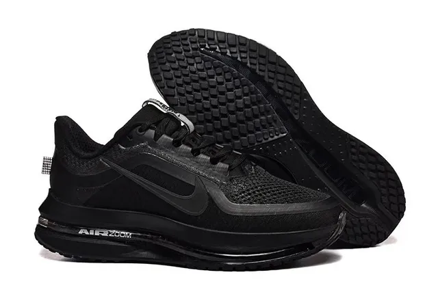 Nike Air Zoom Triple Black