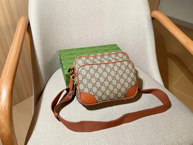 Gucci GG Marmont Camera Bag Brown Trim