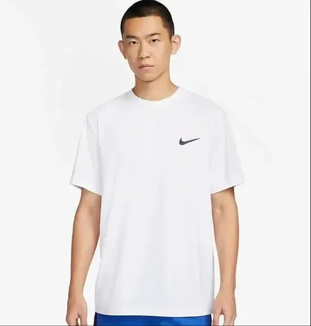 Nike Sportswear Tee Swoosh Logo