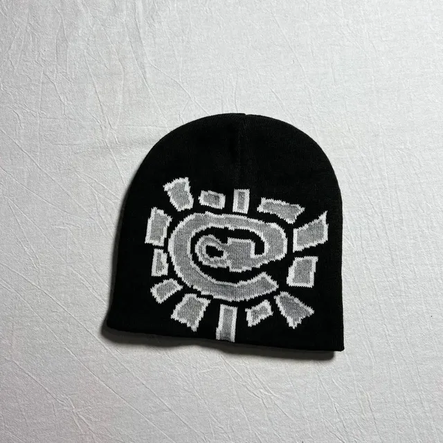 卷黑色冷帽