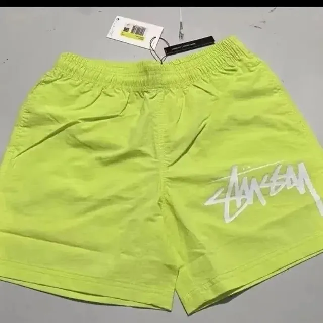 Stüssy Logo Shorts Neon Yellow