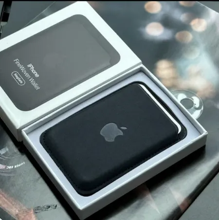 Apple FineWoven Wallet for iPhone