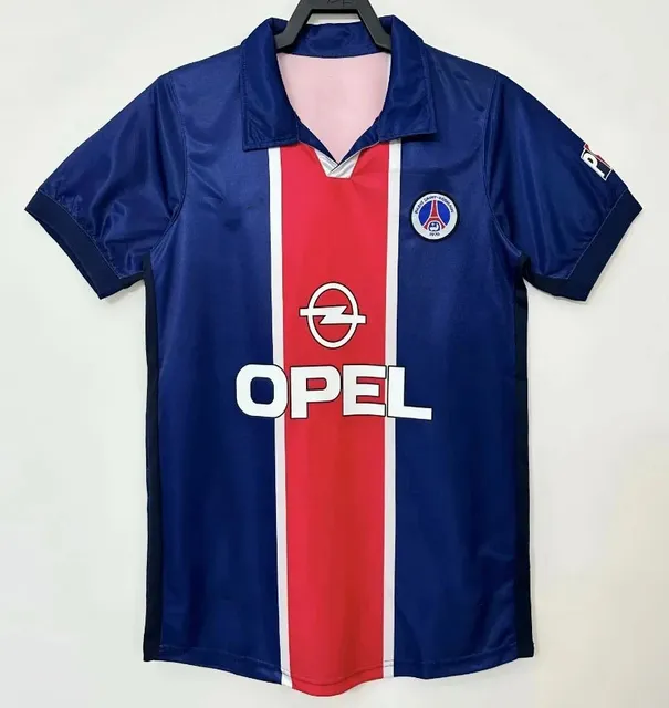 1998-99赛季巴黎主场
