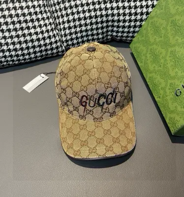 Gucci Baseball Cap GG Supreme