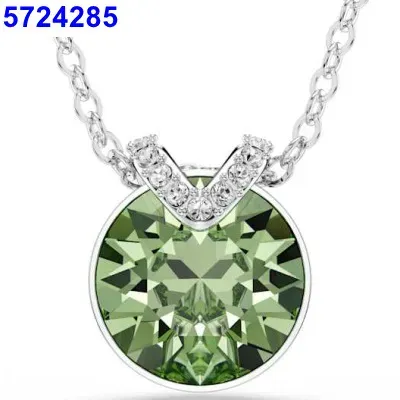 Green bella necklace