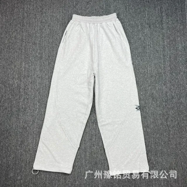 2016-grey pants