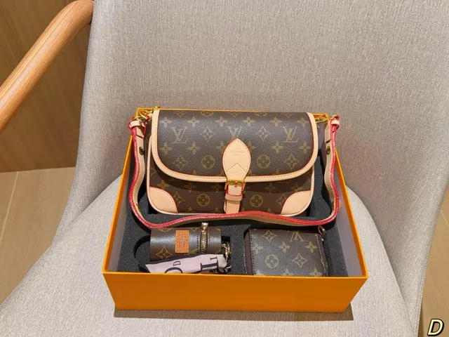 Louis Vuitton On The Go Monogram Canvas