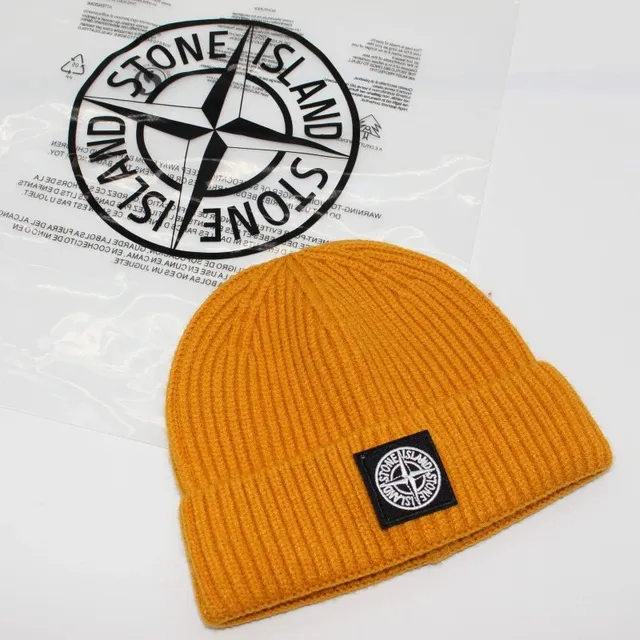 Stone Island Ribbed Beanie Logo Patch