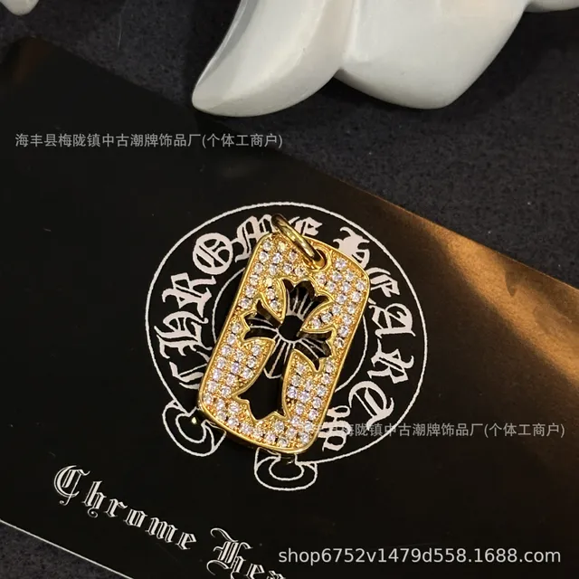 大号十字架牌金色
