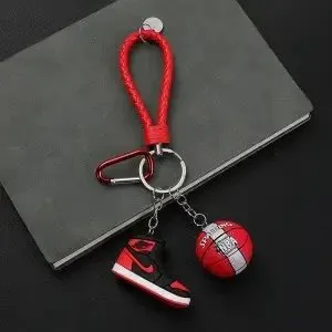 Air Jordan 1 Keychain Bred