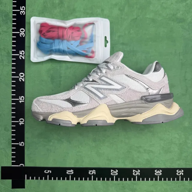 New Balance 9060 Grey Beige