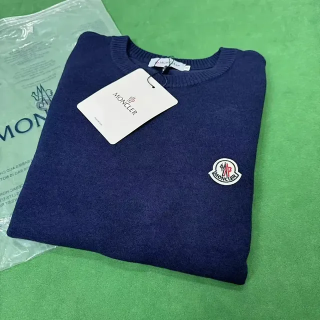 Moncler 3