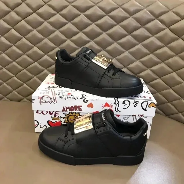 Dolce & Gabbana Sneaker Gold Buckle