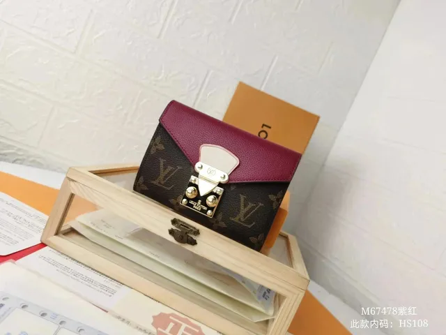 Louis Vuitton Pochette Métis Monogram Canvas with Burgundy Leather
