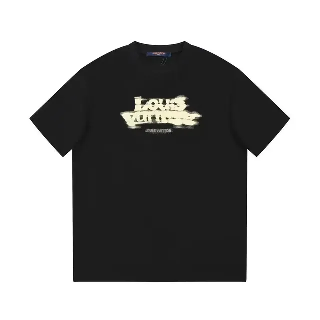 Louis Vuitton T-Shirt Graffiti Logo