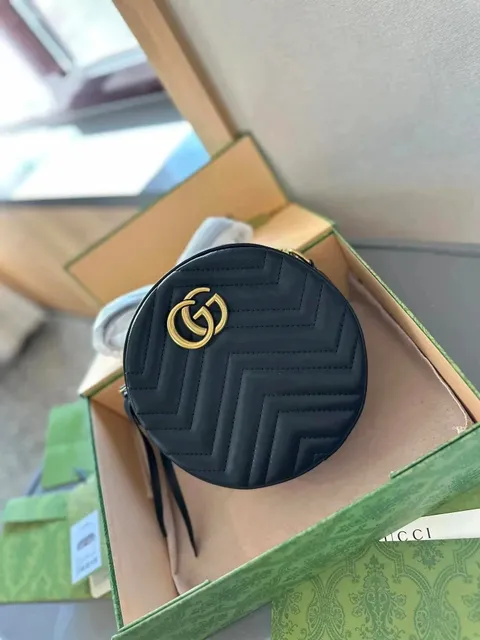 Gucci Marmont Round Bag Matelassé Chevron