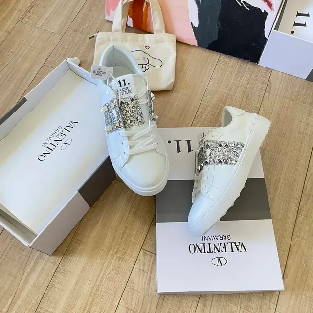 Valentino Rockstud Glitter Studs