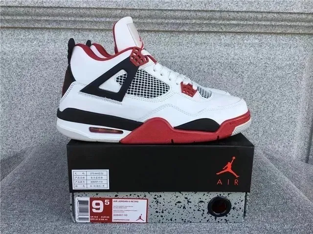 Air Jordan 4 Retro Bred