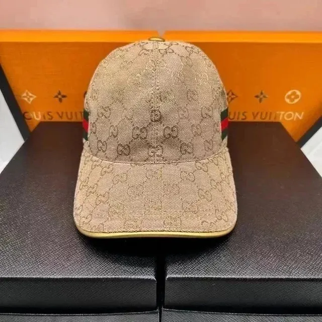 Gucci Baseball Cap GG Monogram
