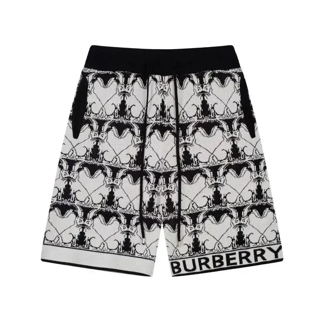 Burberry Knit Shorts Equestrian Knight Print