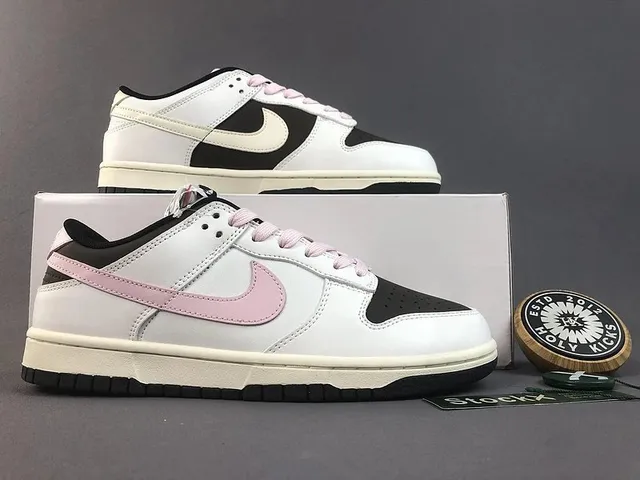 Nike Dunk Low White Black Pink
