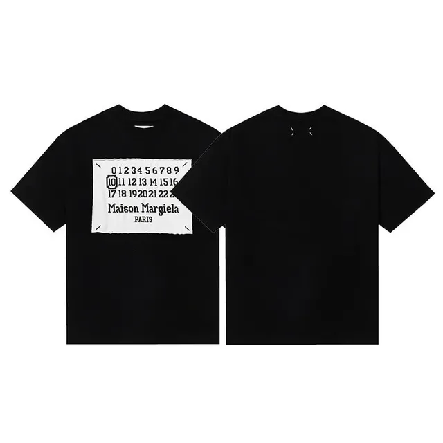 Maison Margiela T-Shirt Tabi Logo Print