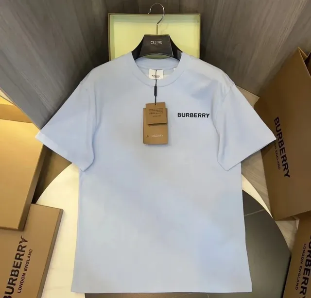 Burberry Logo T-Shirt Classic Logo