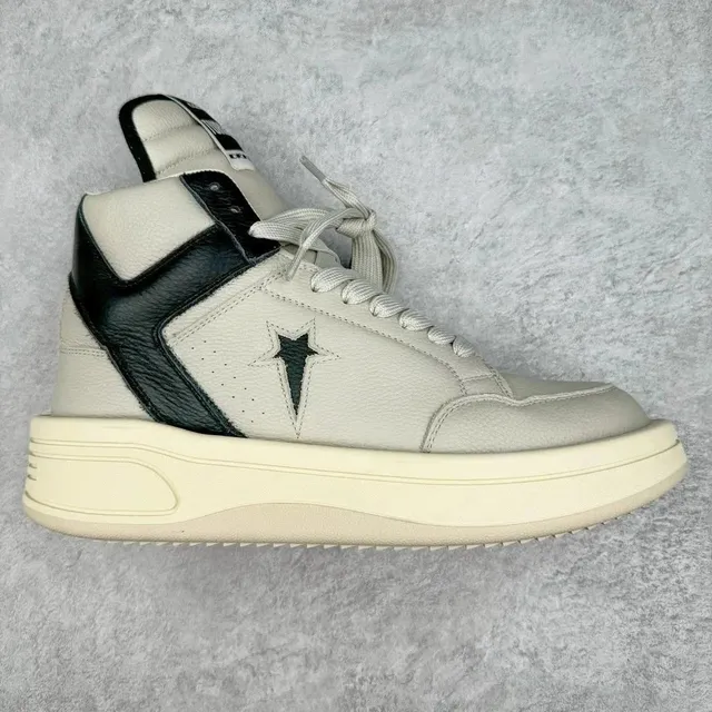 Travis Scott High-Top Sneaker Star Logo