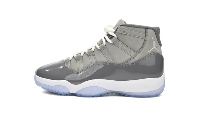 Air Jordan 11