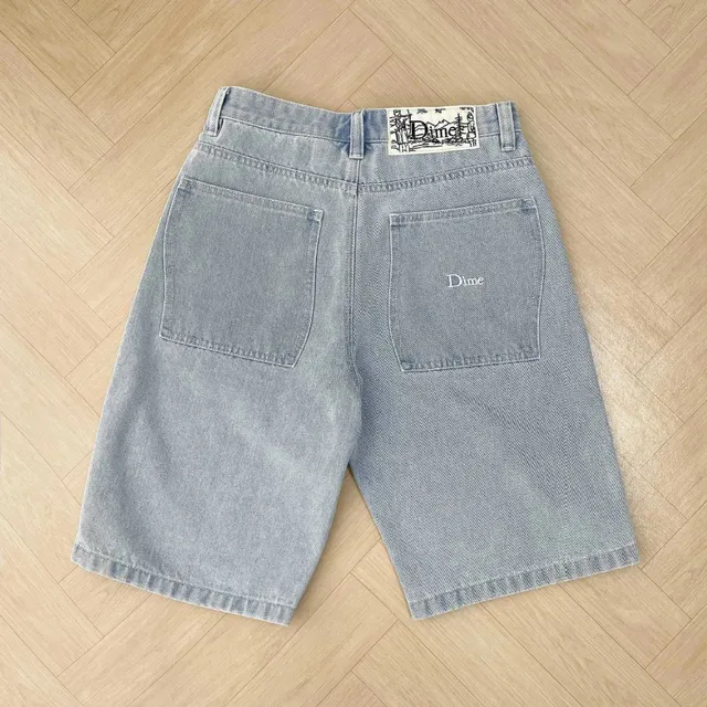 Dime Denim Shorts Light Wash