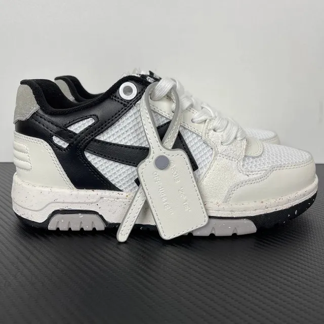 黑白网面0010110