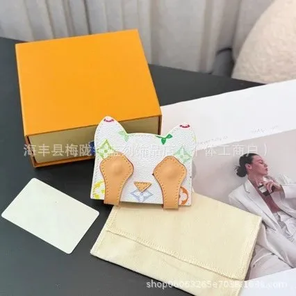 猫爪白三彩卡包