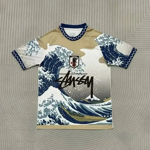 日本海浪签名版