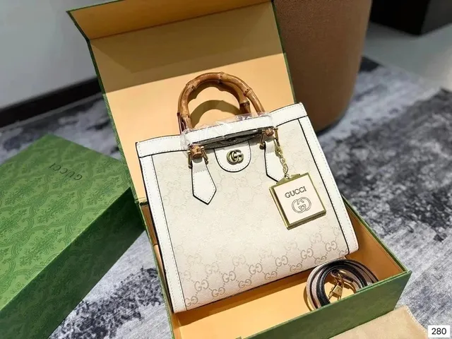 Gucci Jackie 1961 Mini GG Supreme Canvas