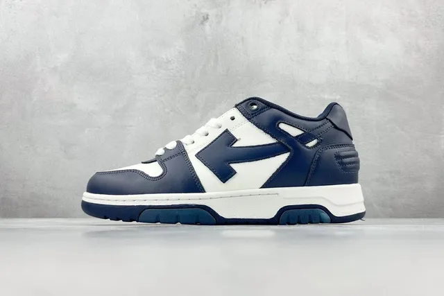 Off-White Runner Navy White