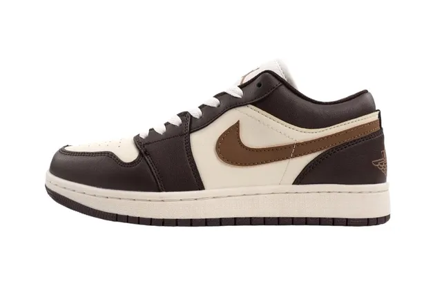 Travis Scott Air Jordan 1 Low Mocha