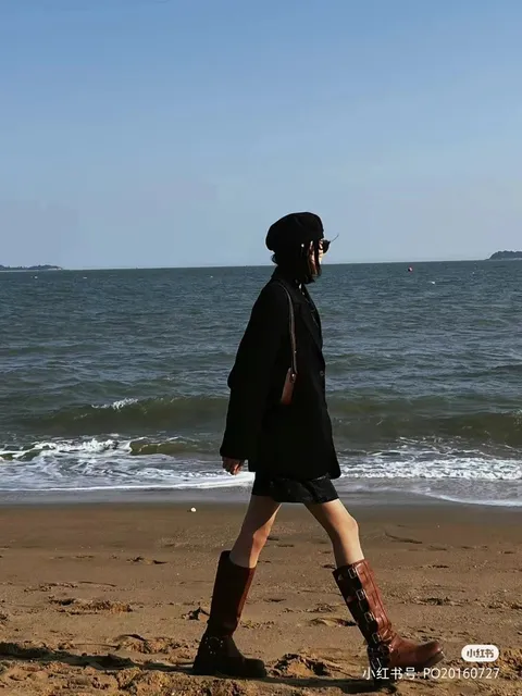 棕色