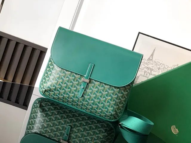 Goyard Saint Louis Green Chevron