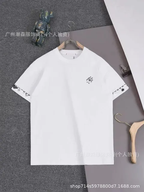 12白色