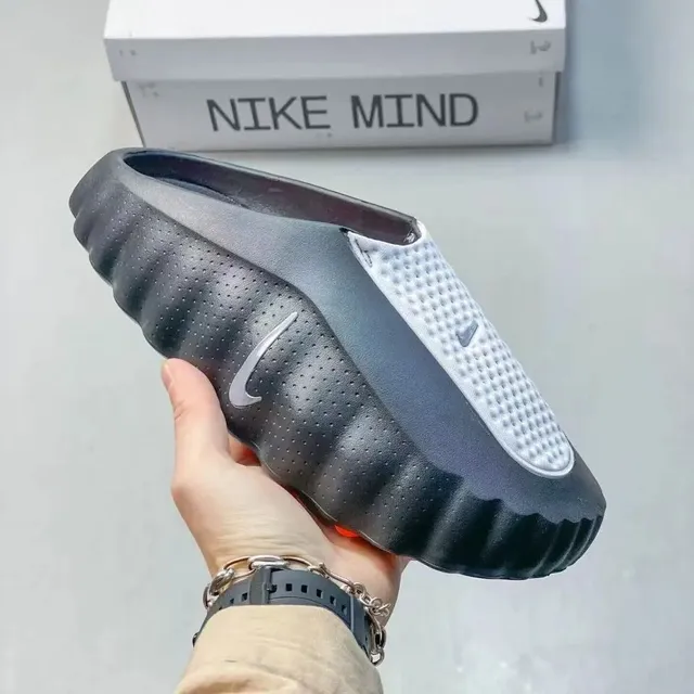 Nike Mind Slide Black/White