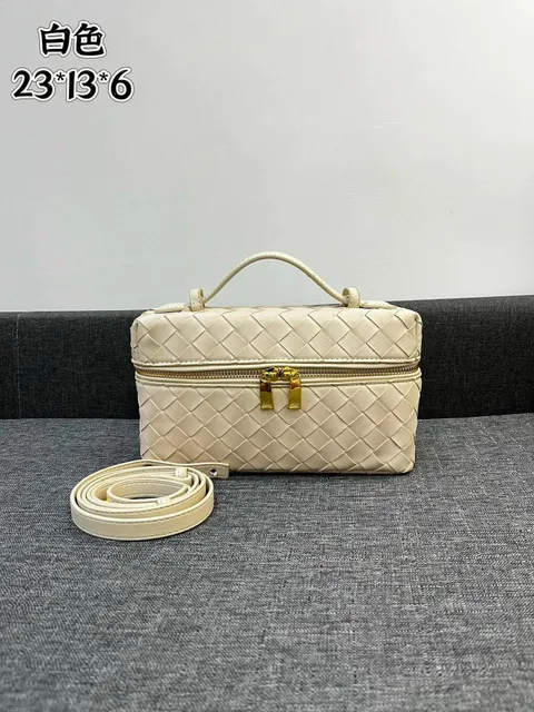 Bottega Veneta Cassette Intrecciato