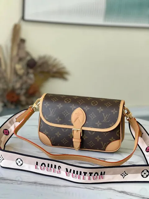 Louis Vuitton handbags Monogram Canvas