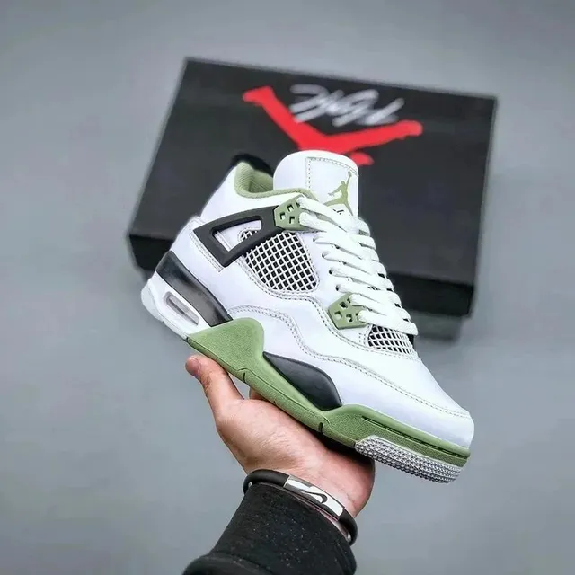 Air Jordan 4 Military Green