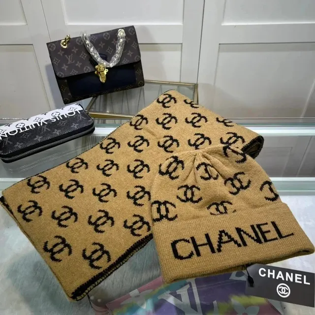 Chanel CC Logo Beanie & Scarf Set Monogram Intarsia