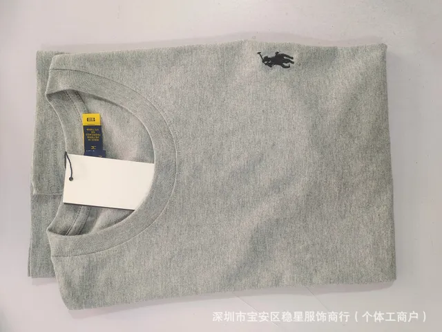灰色+黑标