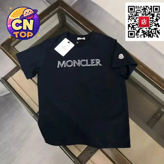 Moncler Logo T-Shirt Embroidered Logo