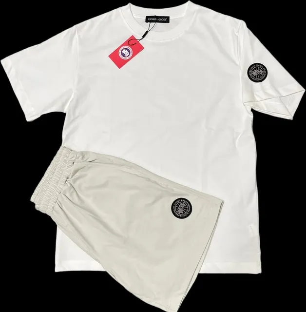 Canada Goose T-Shirt and Shorts Set Arctic Program Logo