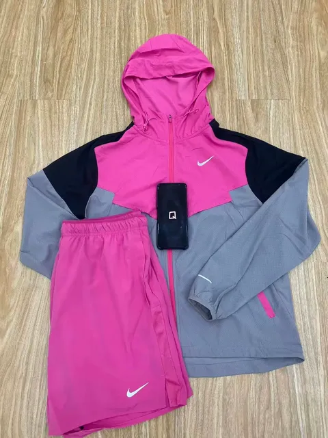 Nike Windrunner Jacket & Shorts Set Pink/Black/Grey