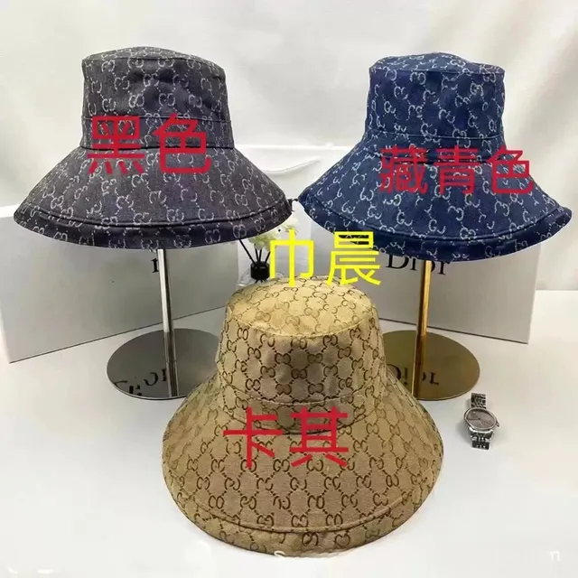 超大沿卡其色