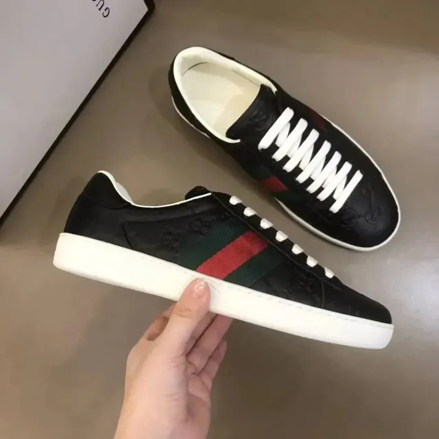 Gucci Ace Sneaker Web Stripe